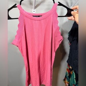 Elegant Pink Scalloped Tank Top